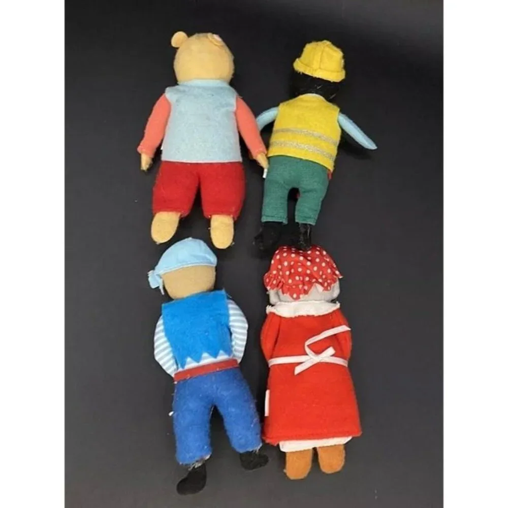 4 Target Wondershop Felt Goldilocks Bear Construction Worker Pirate Grandma